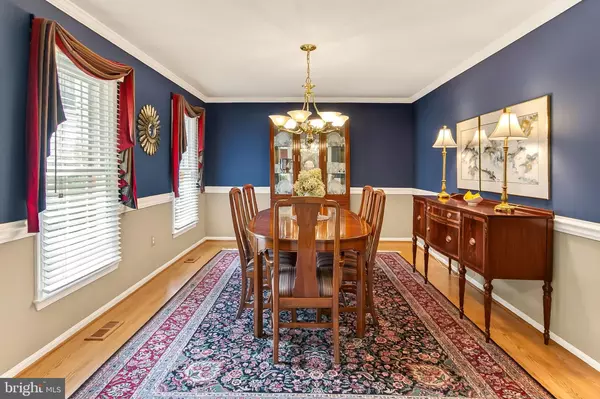 Springfield, VA 22152,7204 MING TREE CT