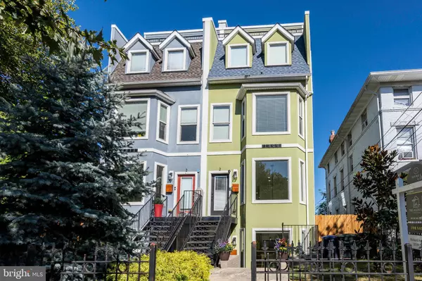 1809 3RD ST NE #1,  Washington,  DC 20002