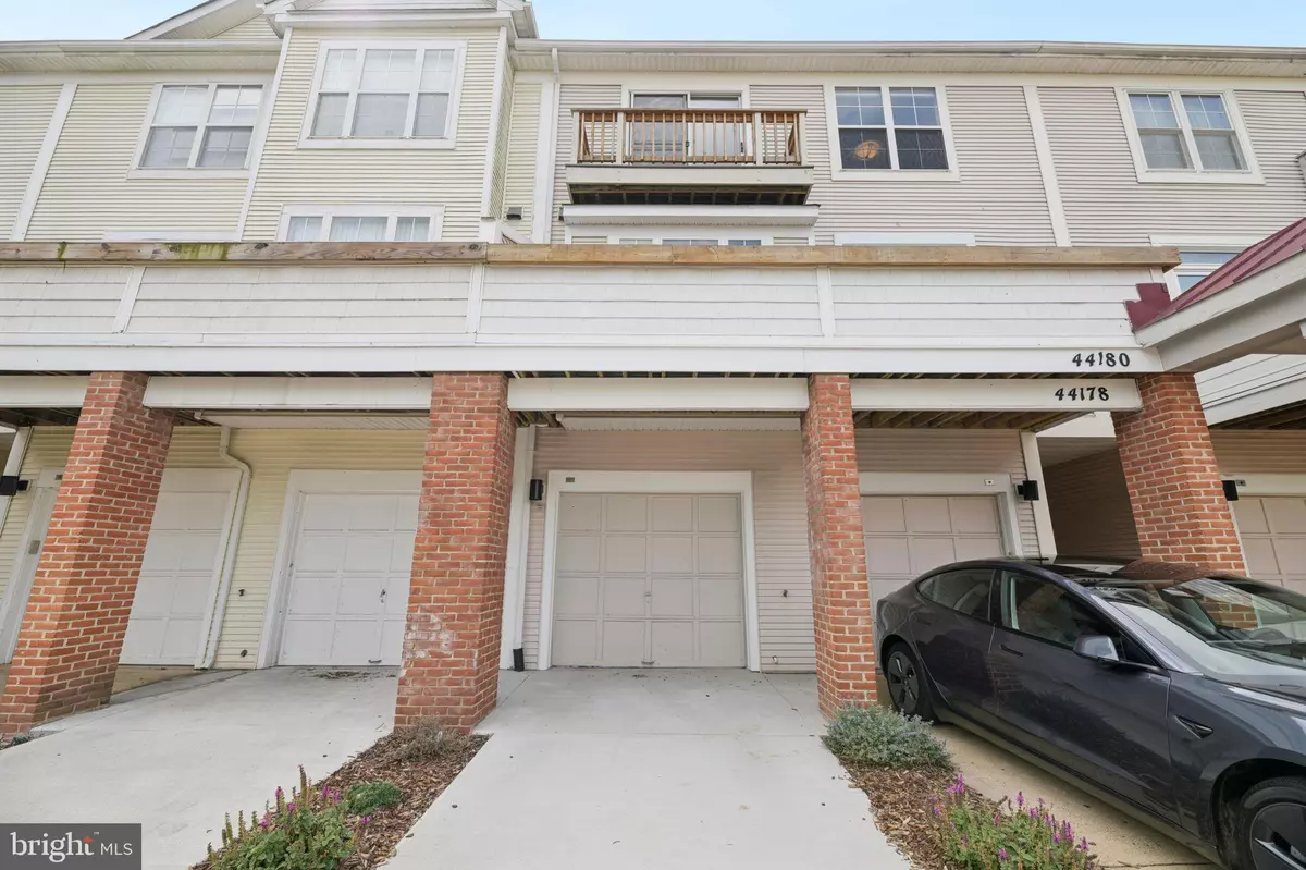 Ashburn, VA 20147,44180 SHADY GLEN TER