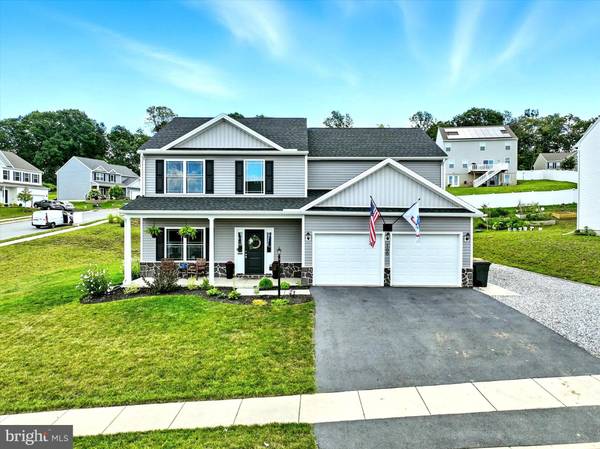 100 STEEPLE CHASE DR, York Haven, PA 17370