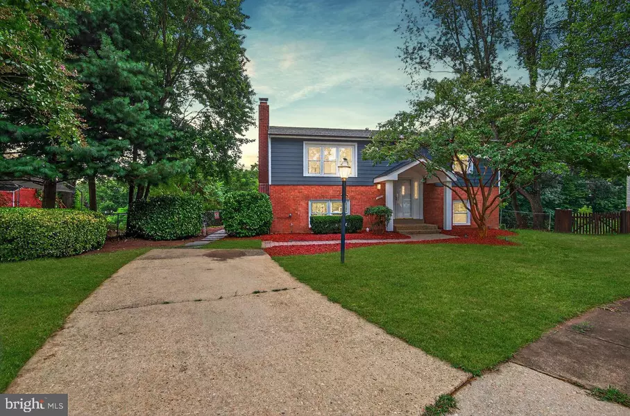 4309 WILLOUGHBY CT, Chantilly, VA 20151