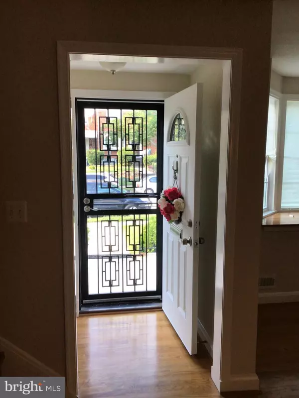 Baltimore, MD 21239,1613 WINFORD RD