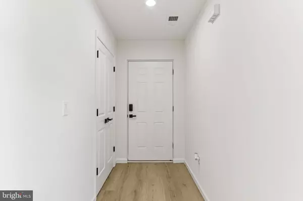 Westville, NJ 08093,56 FISHER AVENUE