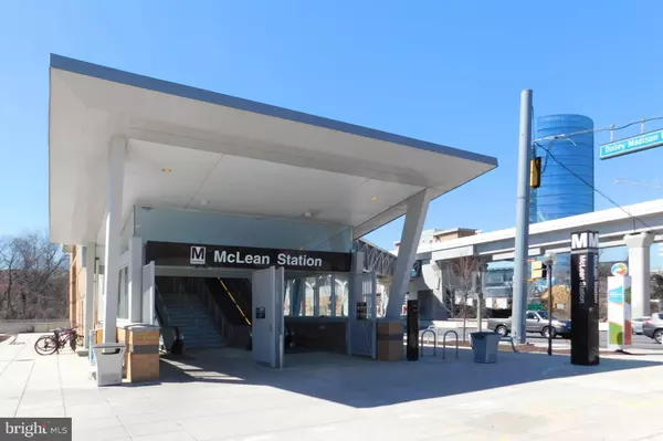 Mclean, VA 22102,1710 WESTWIND WAY