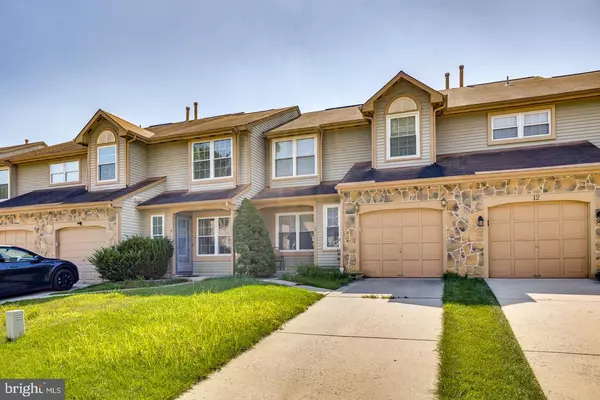 10 EDDLEWOOD PL,  Mount Laurel,  NJ 08054