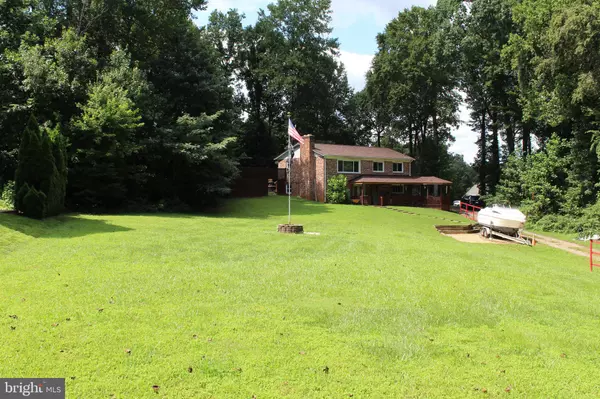 Woodbridge, VA 22193,15090 JONAH COVE PL