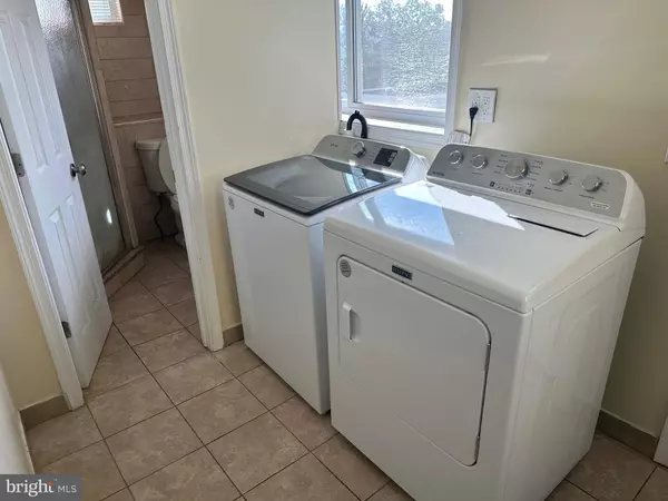 Bala Cynwyd, PA 19004,130 ROCKLAND AVE