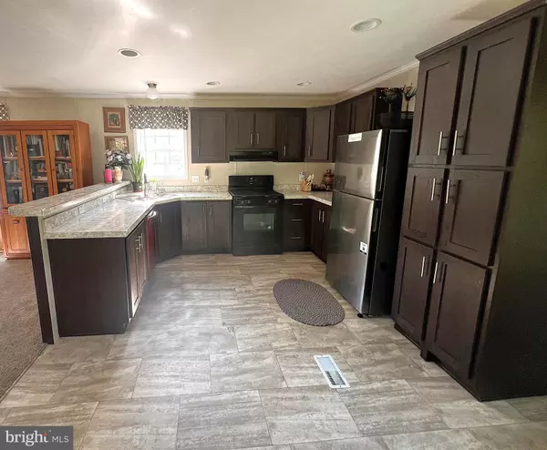 Arnold, MD 21012,1277 RITCHIE HWY #185