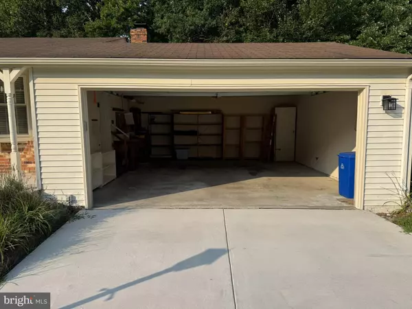 Woodbridge, VA 22192,3212 MANITOBA DR