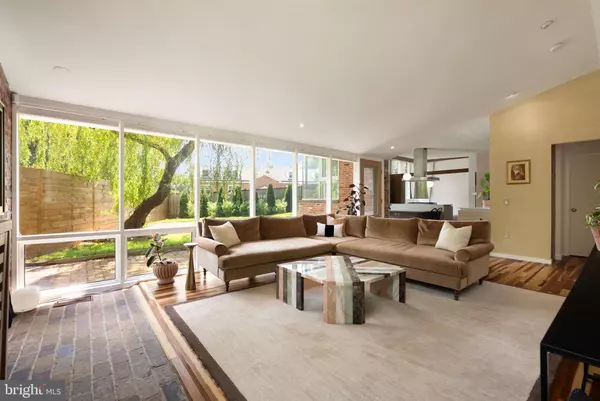 Silver Spring, MD 20902,3306 PENDLETON DR