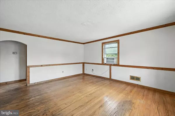 Baltimore, MD 21234,8828 VICTORY AVE