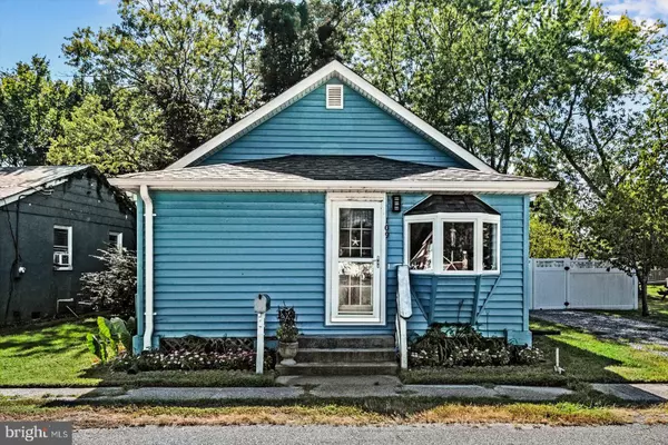 Colonial Beach, VA 22443,109 BANCROFT AVE