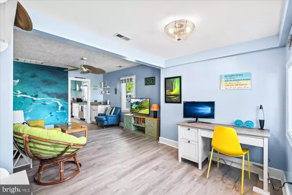 Colonial Beach, VA 22443,109 BANCROFT AVE