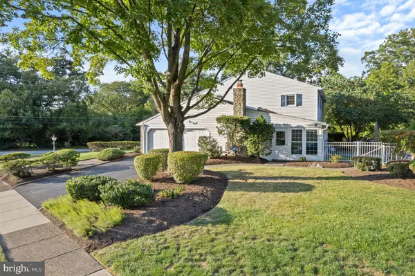 Ambler, PA 19002,884 TENNIS AVE