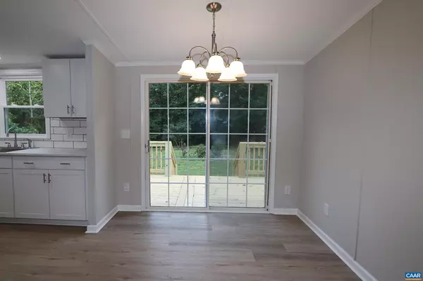 Louisa, VA 23093,1041 W OLD MOUNTAIN RD