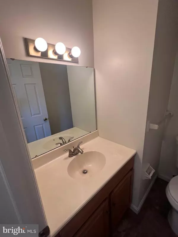 Wyomissing, PA 19610,404 PETERS