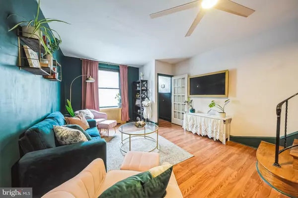 Philadelphia, PA 19148,1120 EMILY ST