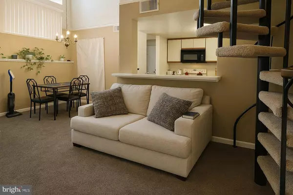 Bowie, MD 20716,15732 EASTHAVEN CT #705