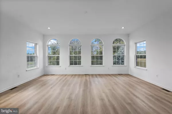 Franklin Park, NJ 08823,12 WYCKOFF PL