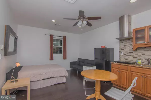 Falls Church, VA 22043,1940 BURFOOT ST