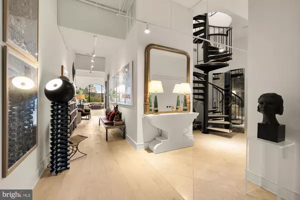 Washington, DC 20009,2424 18TH ST NW #R1