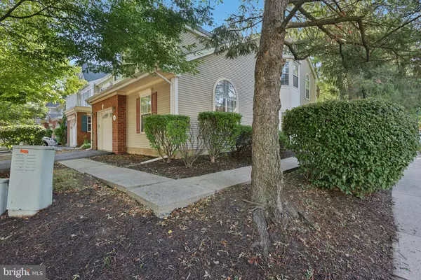 Franklin Park, NJ 08823,30 SAPPHIRE LA