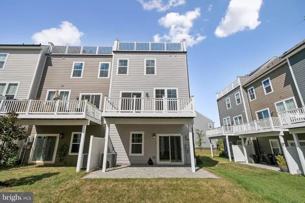 Dumfries, VA 22026,1655 ASPEN POPLAR RD