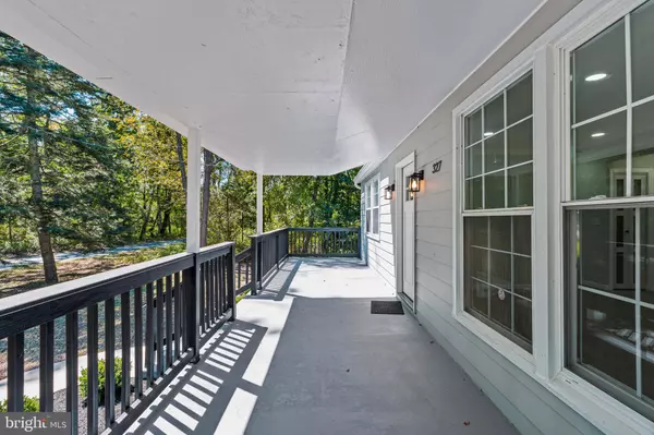 Newfield, NJ 08344,327 HARRIS AVE