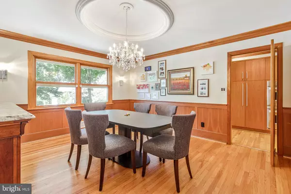 Arlington, VA 22207,4520 39TH ST N
