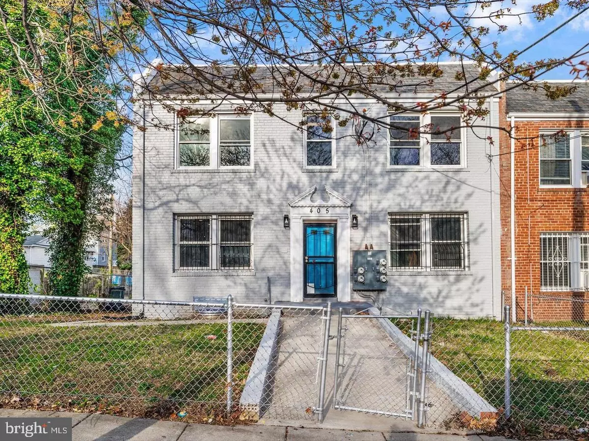 Washington, DC 20019,405 34TH ST SE #2