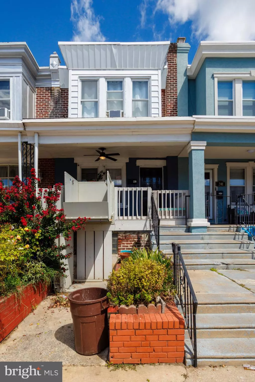 Philadelphia, PA 19120,239 E ELEANOR ST