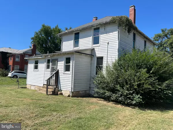 Fredericksburg, VA 22401,406 SUMMIT ST