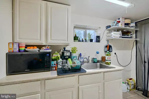 Halethorpe, MD 21227,4315 WASHINGTON BLVD