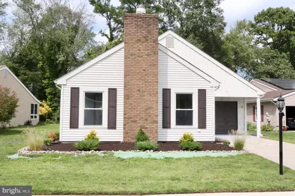 13 SCARBOROUGH WAY, Southampton, NJ 08088