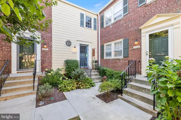 Chevy Chase, MD 20815,4866 CHEVY CHASE DR #140