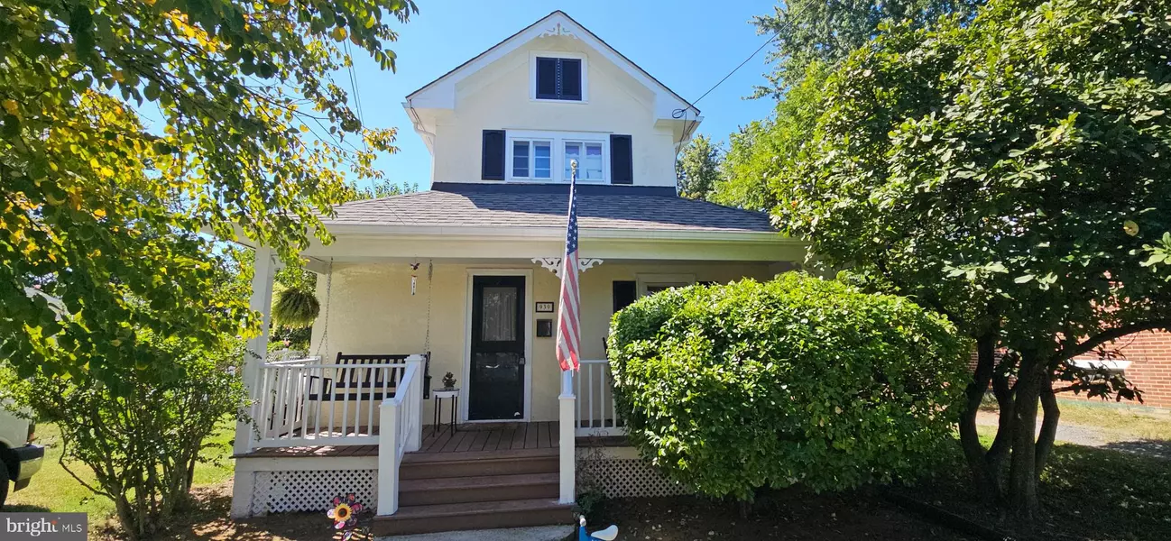 939 WOODLAND AVE, Winchester, VA 22601