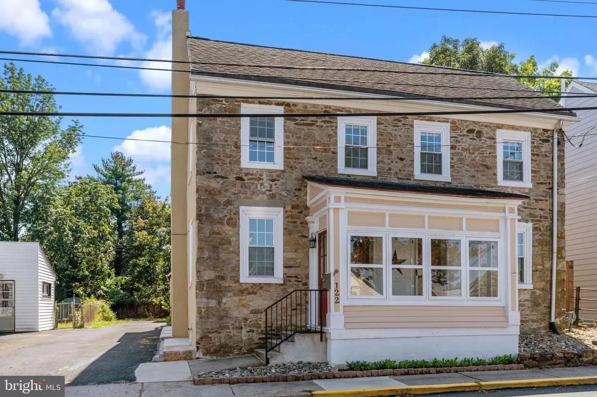 Langhorne, PA 19047,122 E RICHARDSON AVE