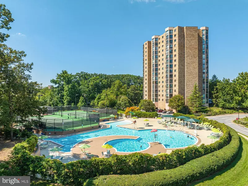 5903 MOUNT EAGLE DR #1416, Alexandria, VA 22303