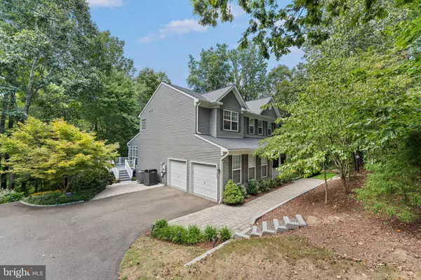 Jeffersonton, VA 22724,17355 CHATHAM CT