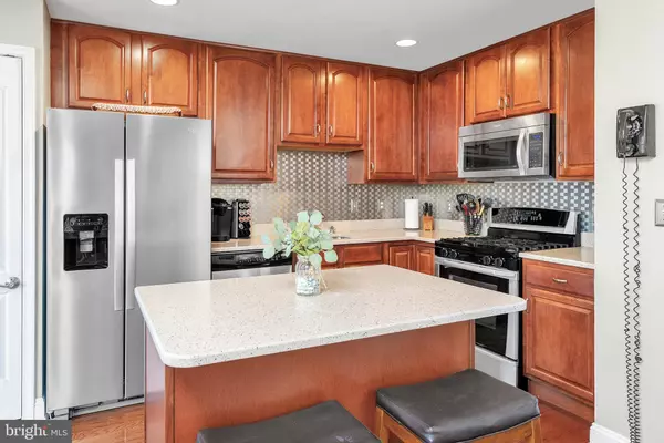 West Deptford, NJ 08086,1015 MOORE