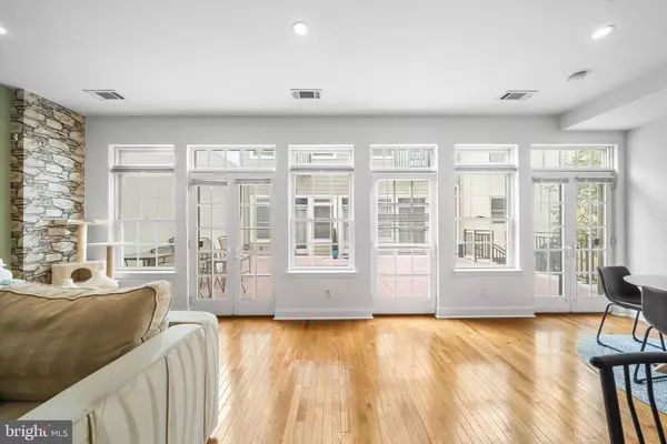 Philadelphia, PA 19125,1221 SHACKAMAXON ST #13