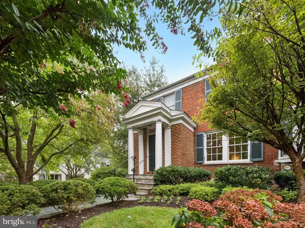 3541 R ST NW,  Washington,  DC 20007