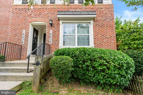 Boyds, MD 20841,18632 POPLAR GLEN CT #9