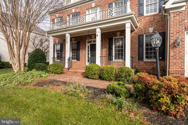 Gainesville, VA 20155,8449 LINK HILLS LOOP