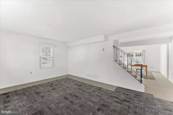 Newark, DE 19711,20 PATRICK HENRY CT
