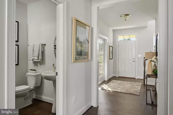Laurel, MD 20723,10417 LESLIE DR
