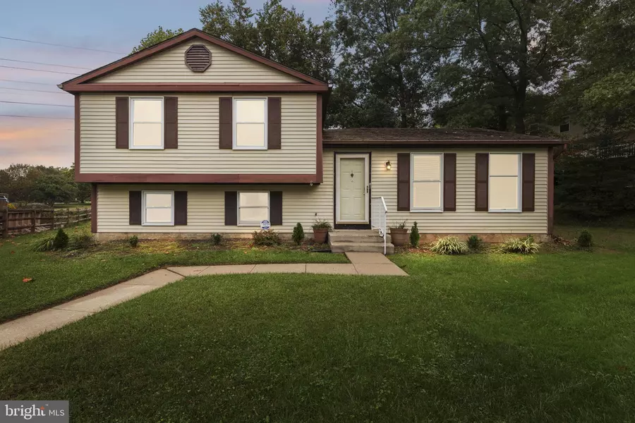 24 HAVENFIELD DR, Parkville, MD 21234