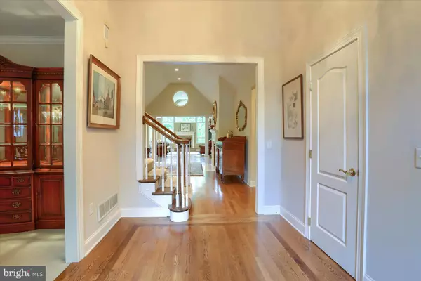 Lemoyne, PA 17043,21 WESTWIND DR