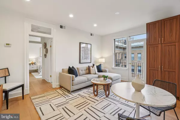 Washington, DC 20009,1401 COLUMBIA RD NW #403