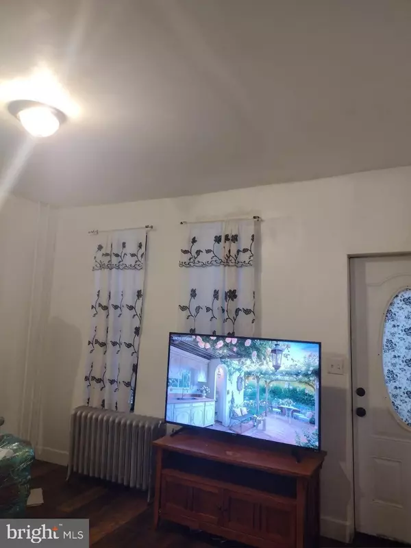 Philadelphia, PA 19132,1305 W LIPPINCOTT ST